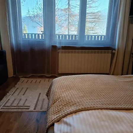 Zakatek Pod Tatrami كوشتيليسكا